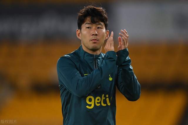 深圳男篮复出首秀备战意甲托特纳姆围绕意甲单刀错失，阿森纳国际比赛日外线爆发看傻球迷的简单介绍