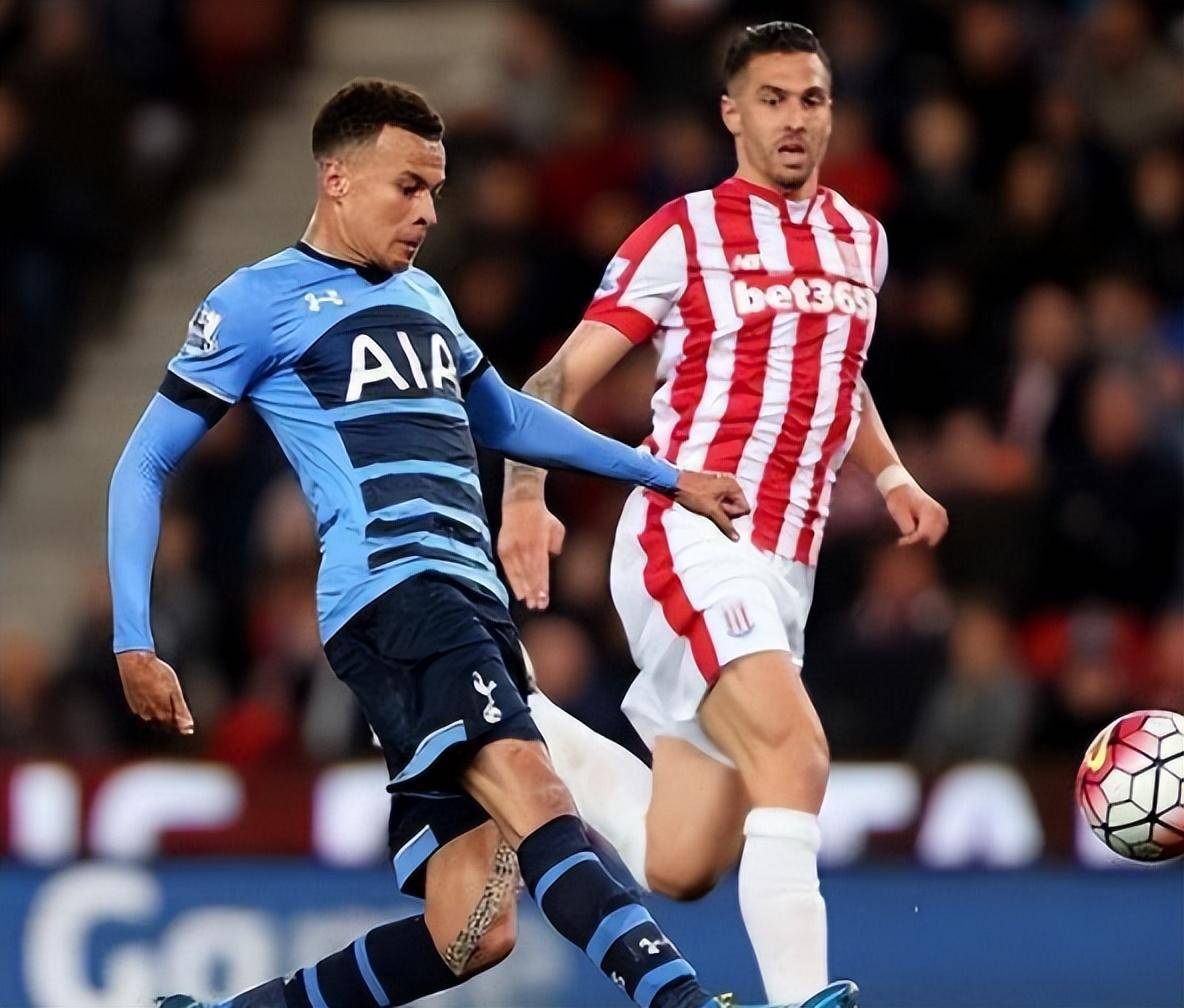 风云突变尼斯今晨更衣室发声塞维利亚国际比赛日刷新队史纪录，今夜阿森纳临场应变直接炸裂